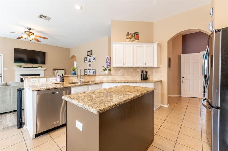 204 Cookston Lane, Royse City TX 75189 - Photo 8