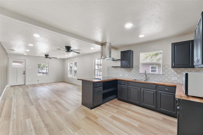 2520 Dell Street, Fort Worth TX 76111 - Photo 12