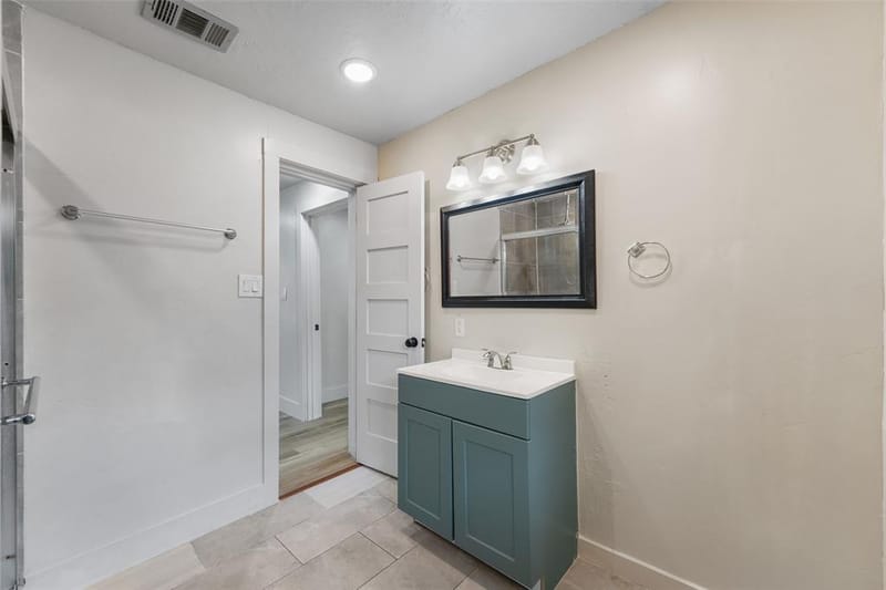 2520 Dell Street, Fort Worth TX 76111 - Photo 22