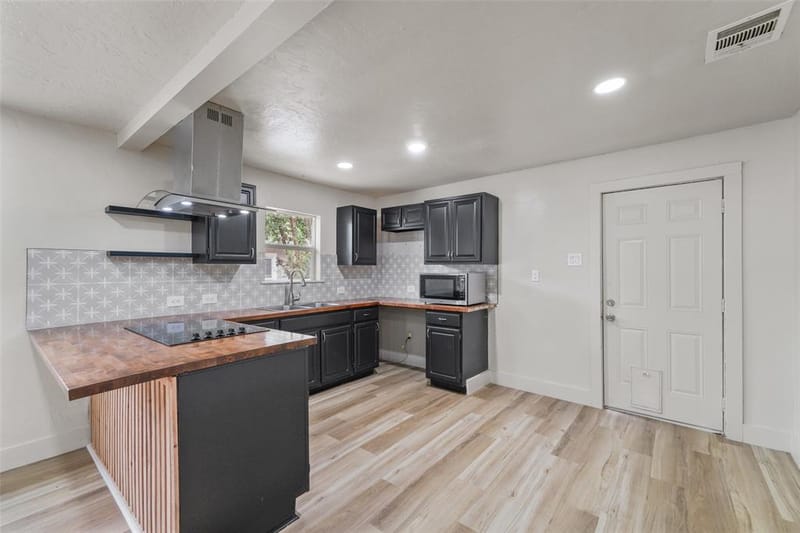 2520 Dell Street, Fort Worth TX 76111 - Photo 10