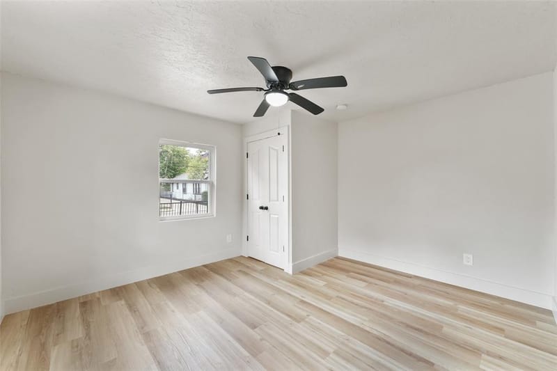 2520 Dell Street, Fort Worth TX 76111 - Photo 19