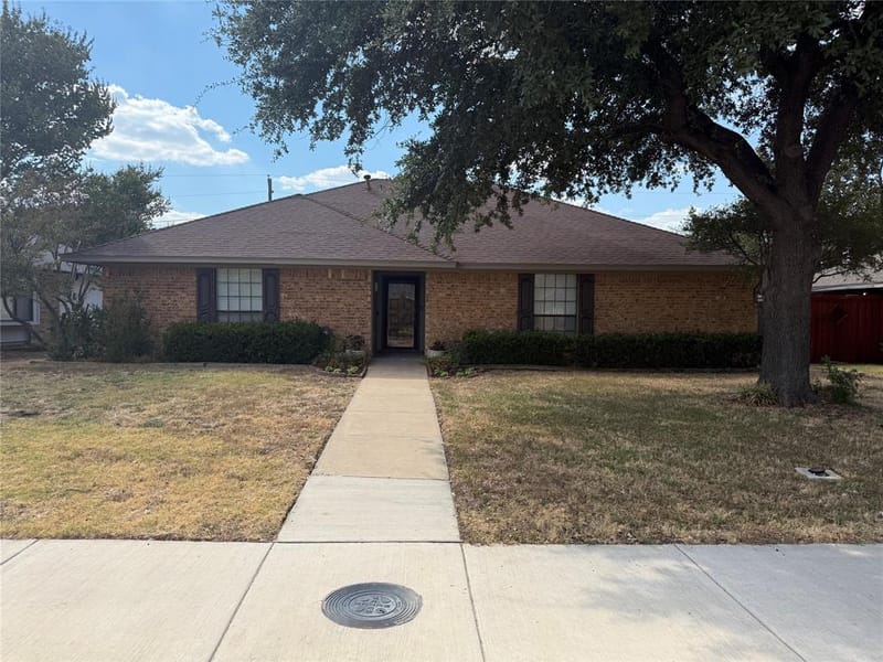 17623 Medina Drive, Dallas TX 75287