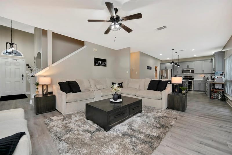 102 Lakeway Lane, Justin TX 76247 - Photo 6