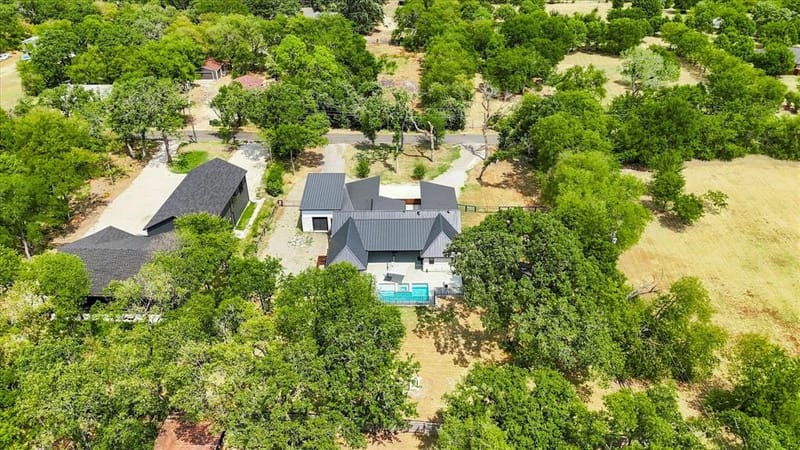 211 Shahan Drive, Shady Shores TX 76208 - Photo 36