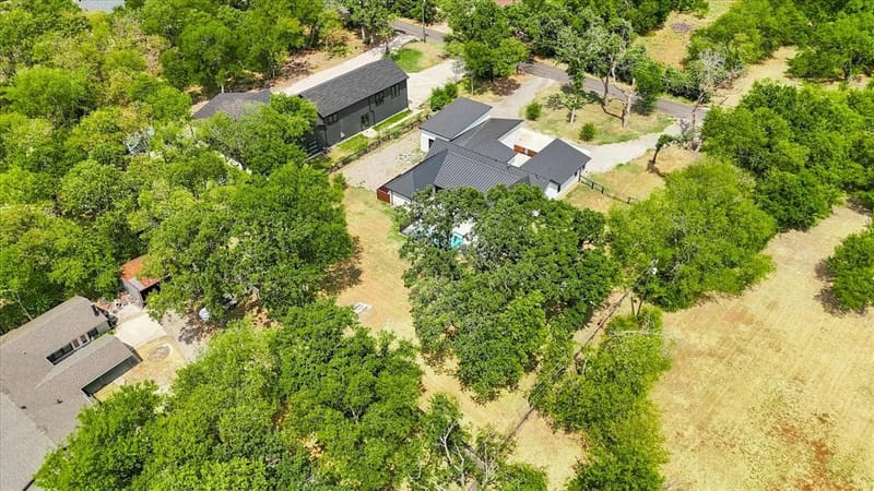 211 Shahan Drive, Shady Shores TX 76208 - Photo 37