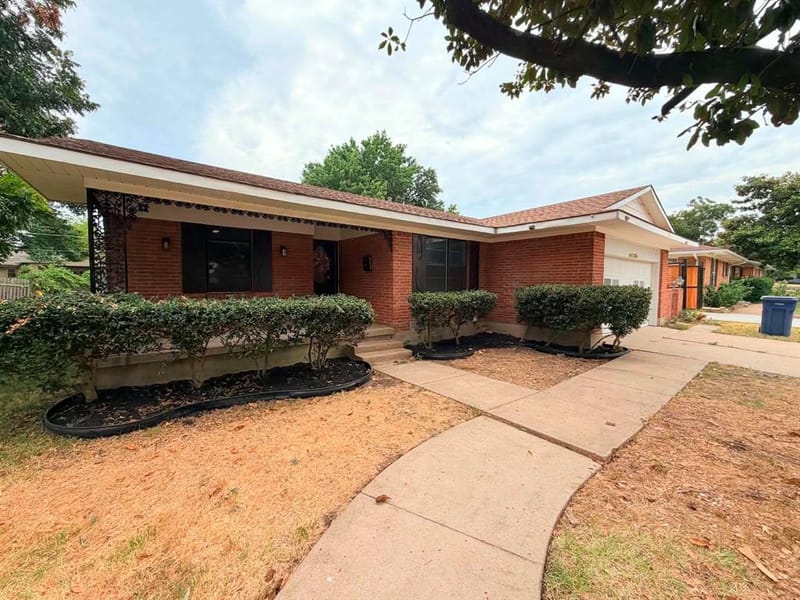 1314 Charleston Drive, Garland TX 75041 - Photo 4