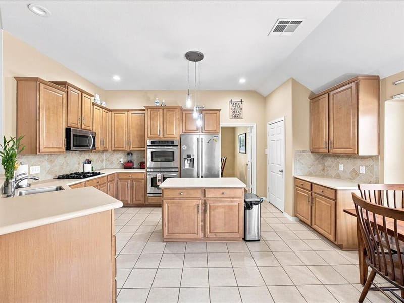 12334 Blue Ridge Drive, Frisco TX 75033 - Photo 13