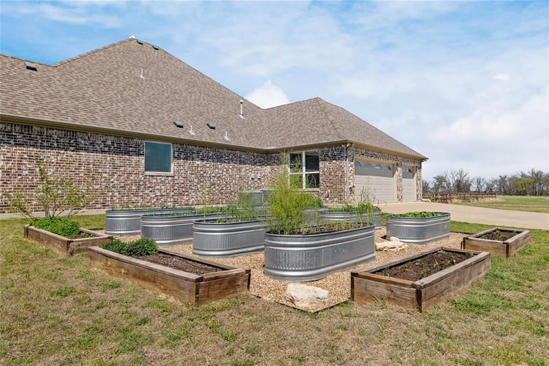5750 High Mesa Drive, Justin TX 76247 - Photo 12