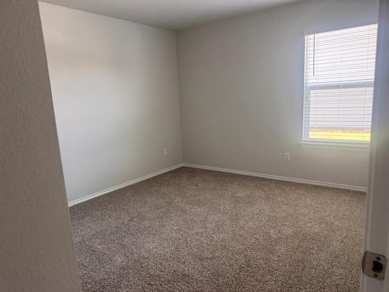 12536 Tarres Court, Waco TX 76655 - Photo 2