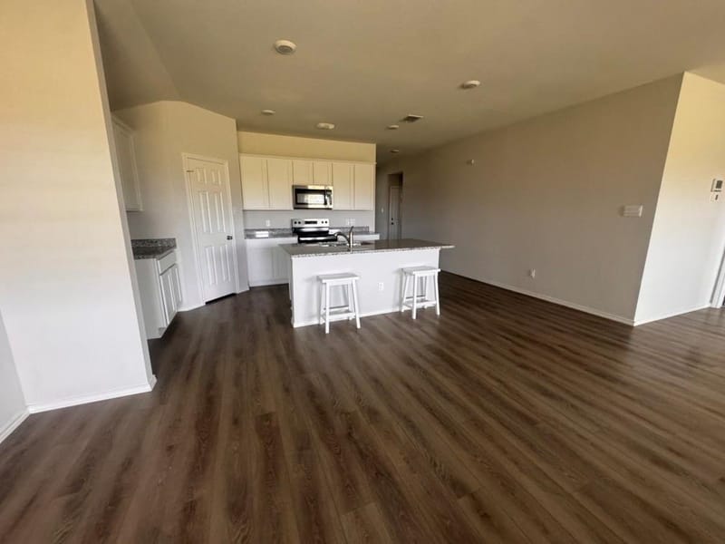 12536 Tarres Court, Waco TX 76655 - Photo 5