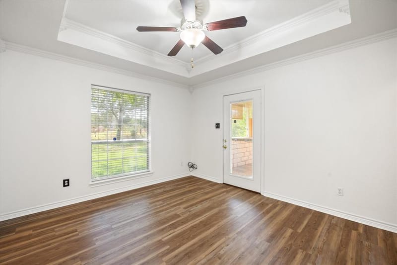 1202 Henard Lane, Granbury TX 76048 - Photo 16
