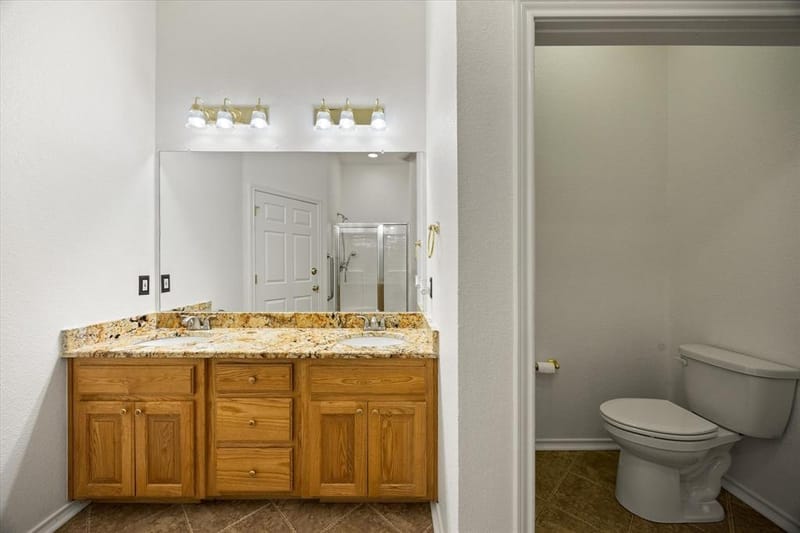 1202 Henard Lane, Granbury TX 76048 - Photo 22