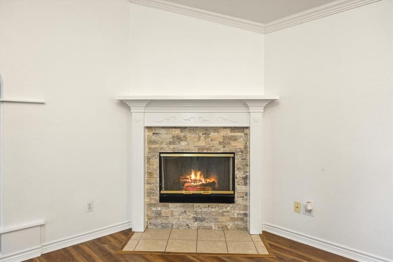 1202 Henard Lane, Granbury TX 76048 - Photo 8