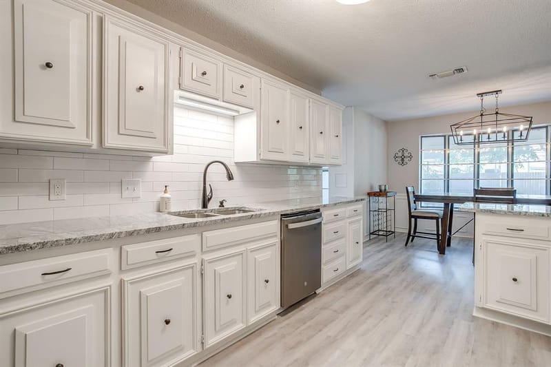 400 Mountain Valley Boulevard, Joshua TX 76058 - Photo 12