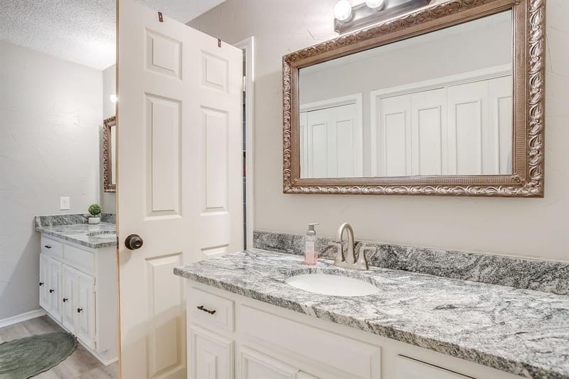 400 Mountain Valley Boulevard, Joshua TX 76058 - Photo 24