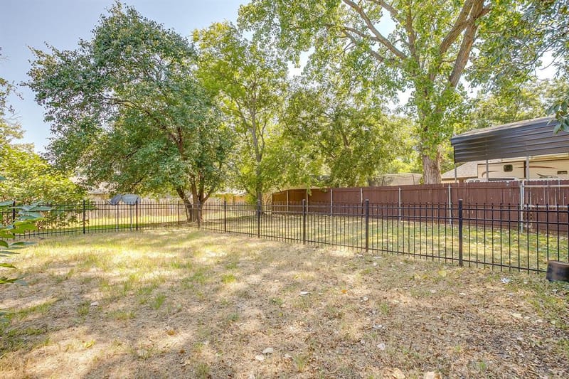 400 Mountain Valley Boulevard, Joshua TX 76058 - Photo 34