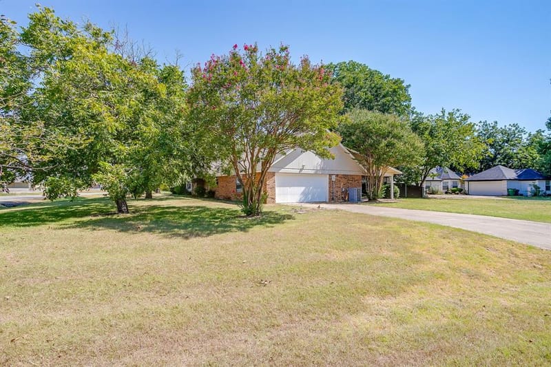 400 Mountain Valley Boulevard, Joshua TX 76058 - Photo 40