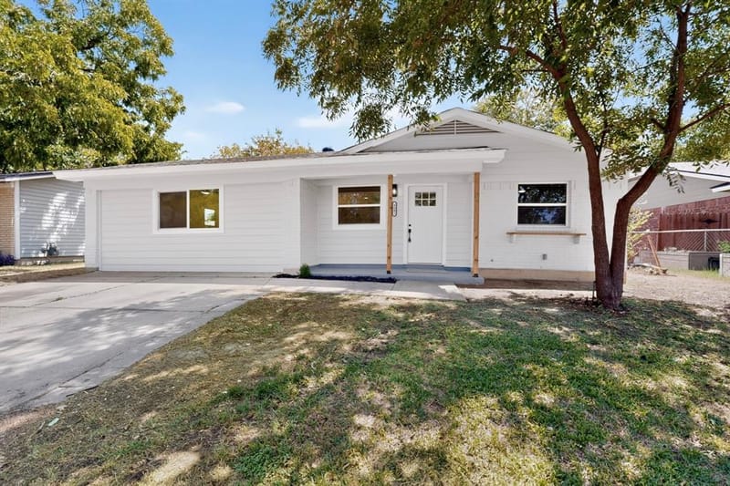 4841 Eastover Avenue, Fort Worth TX 76119