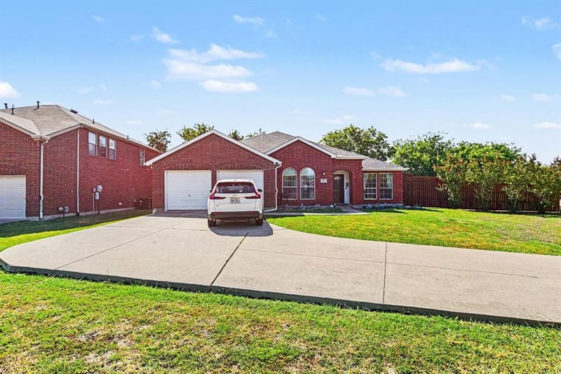 501 Wolf Drive, Forney TX 75126 - Photo 3