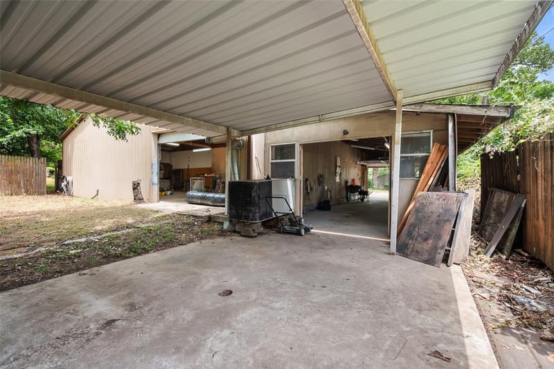 623 N Bowen Road, Arlington TX 76012 - Photo 39