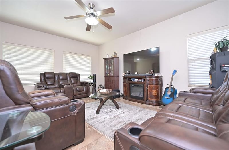 3000 Mitchell Court, Arlington TX 76010 - Photo 20