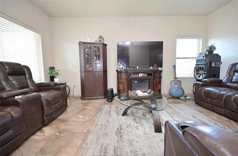 3000 Mitchell Court, Arlington TX 76010 - Photo 18