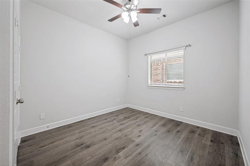 2615 High Bluff Drive, Mansfield TX 76063 - Photo 21