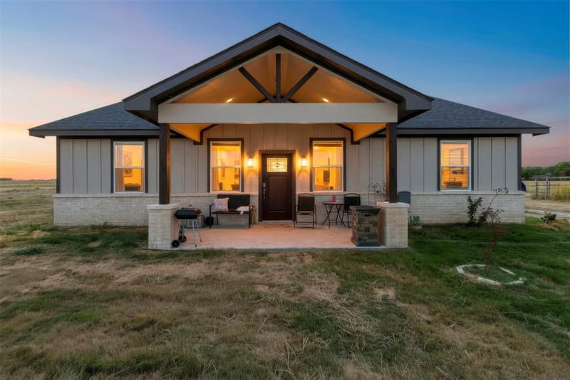 770 Section House Road, Ennis TX 75119