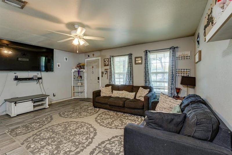 4820 Fellows Lane, Dallas TX 75216 - Photo 6
