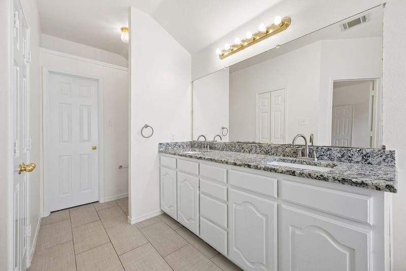15701 Wyoming Drive, Frisco TX 75035 - Photo 32