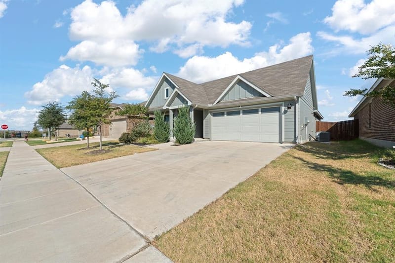 616 Breckenridge Park Drive, Alvarado TX 76009 - Photo 7