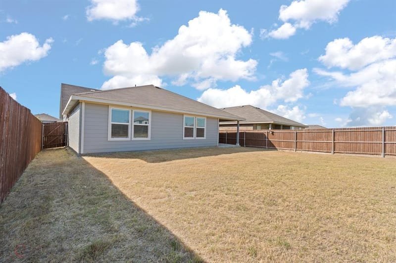 616 Breckenridge Park Drive, Alvarado TX 76009 - Photo 33