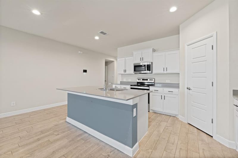 616 Breckenridge Park Drive, Alvarado TX 76009 - Photo 14
