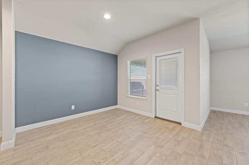 616 Breckenridge Park Drive, Alvarado TX 76009 - Photo 11