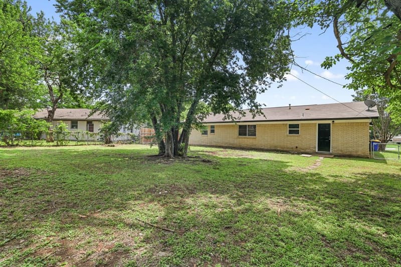 6441 Carousel Drive, Watauga TX 76148 - Photo 15
