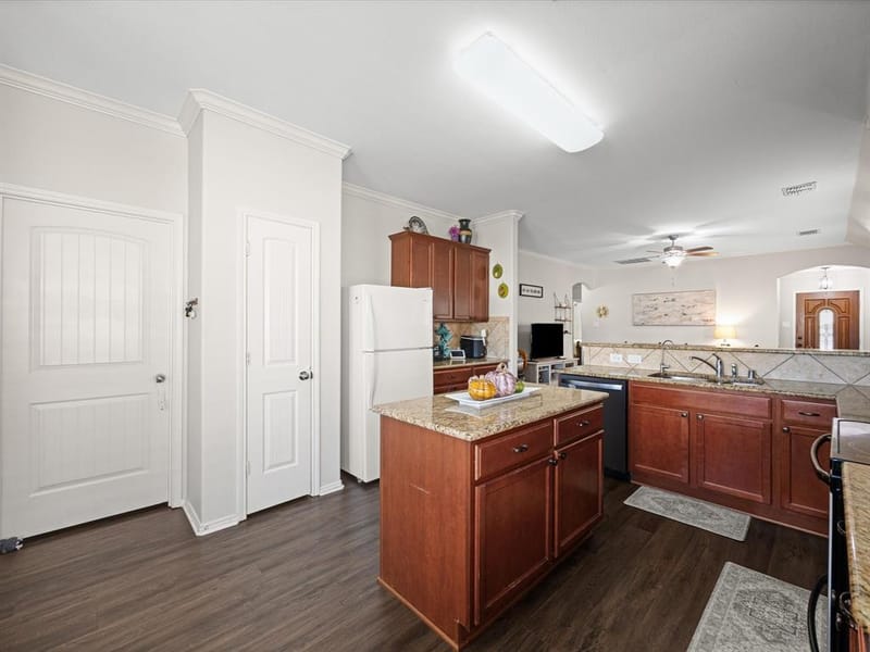 9113 Sundance Trail, Cross Roads TX 76227 - Photo 11
