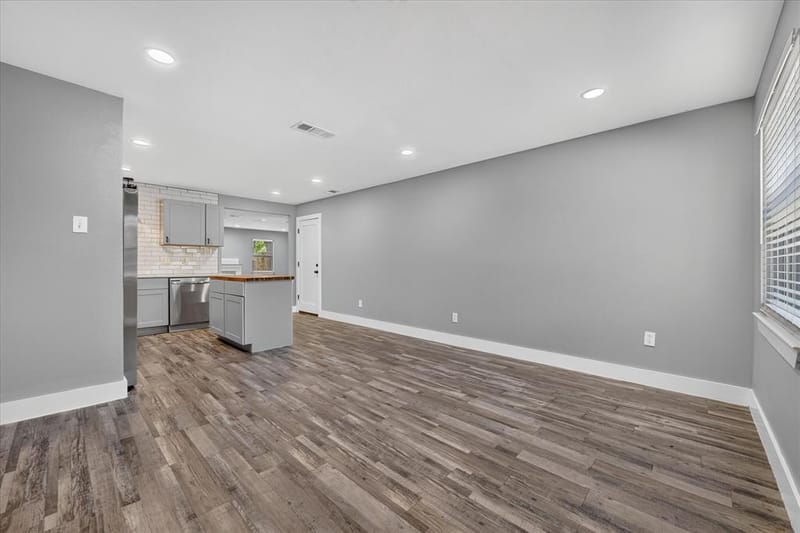 2802 El Capitan Drive, Dallas TX 75228 - Photo 12