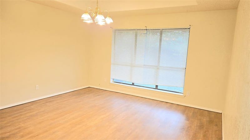 4401 Waycross Drive, Arlington TX 76016 - Photo 9