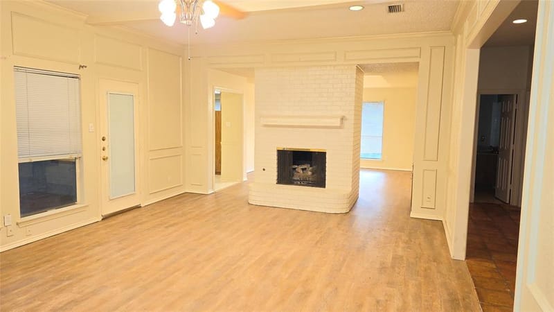 4401 Waycross Drive, Arlington TX 76016 - Photo 8