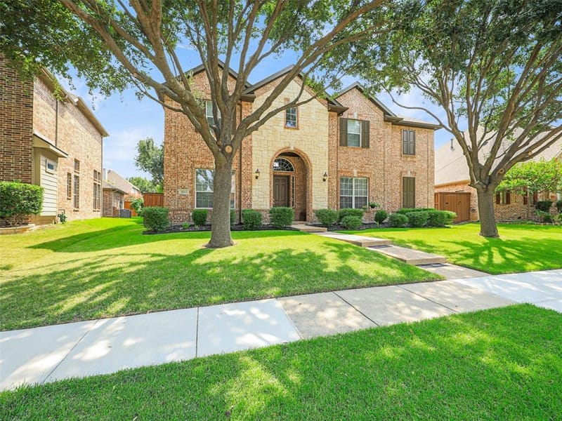 2113 Sandy Creek Drive, Frisco TX 75033