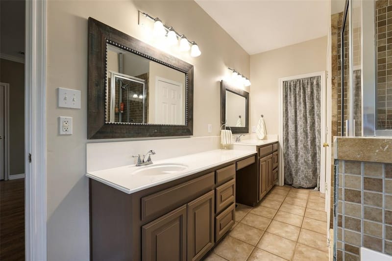445 County Road 4444, Trenton TX 75490 - Photo 20