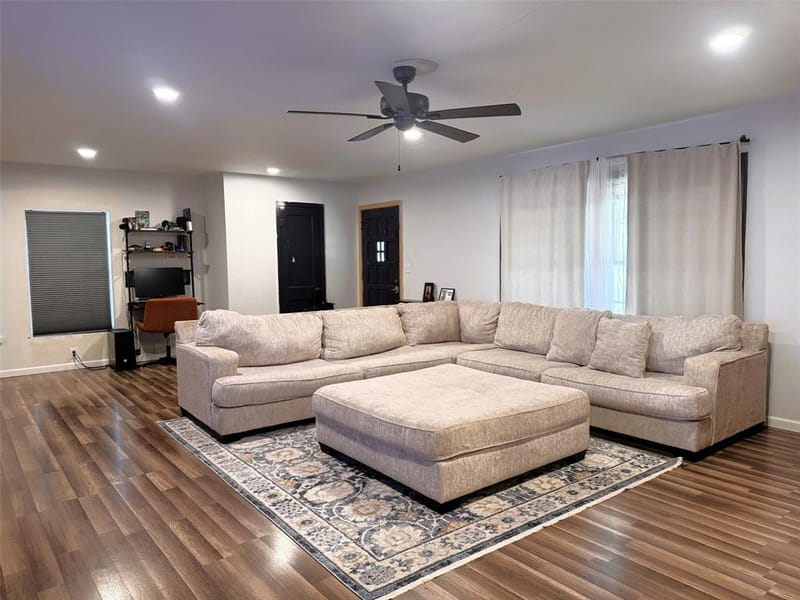 405 Margaret Dr., Mount Pleasant TX 75455 - Photo 4