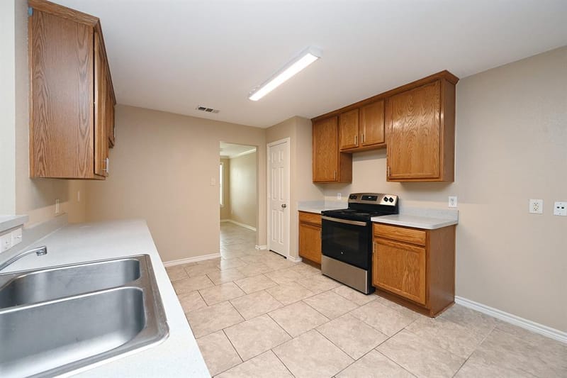 8908 Stewart Street, Cross Roads TX 76227 - Photo 10