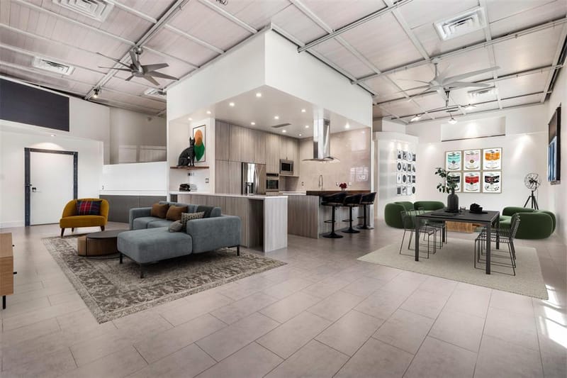 215 N Walton Street # 11, Dallas TX 75226