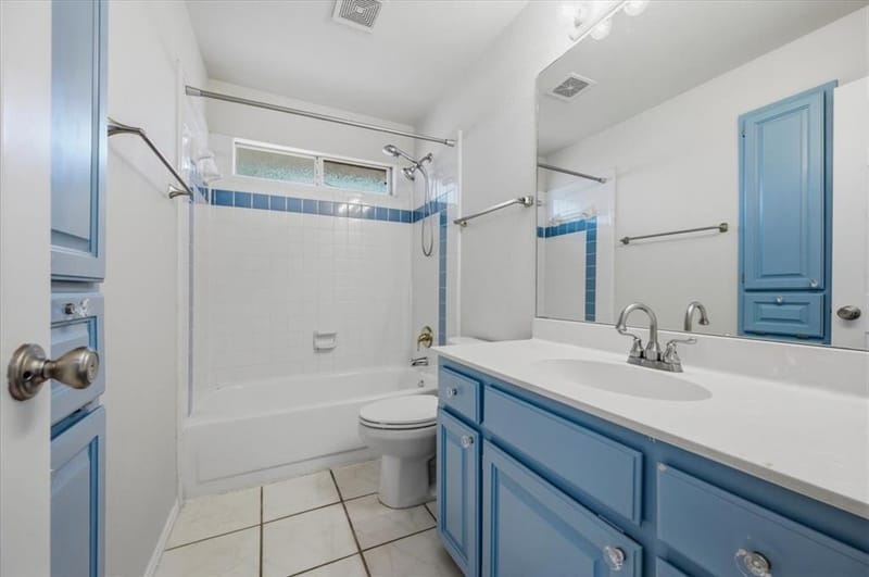 2203 Meadowstone Drive, Carrollton TX 75006 - Photo 27
