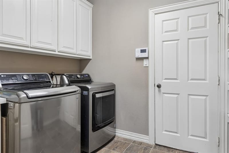 6328 Creek Bluff Court, Sachse TX 75048 - Photo 12