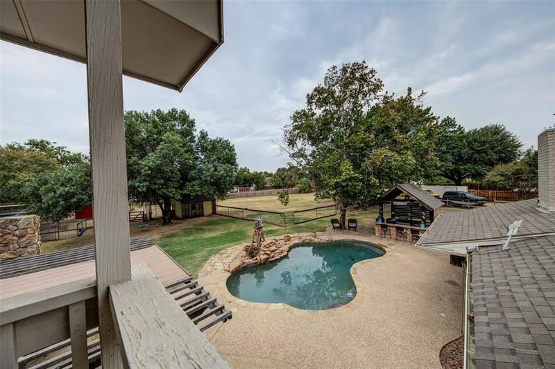 3805 Berry Hill Court, Double Oak TX 75028 - Photo 13