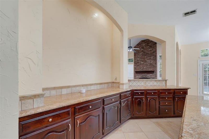 634 Oakbend Drive, Coppell TX 75019 - Photo 16