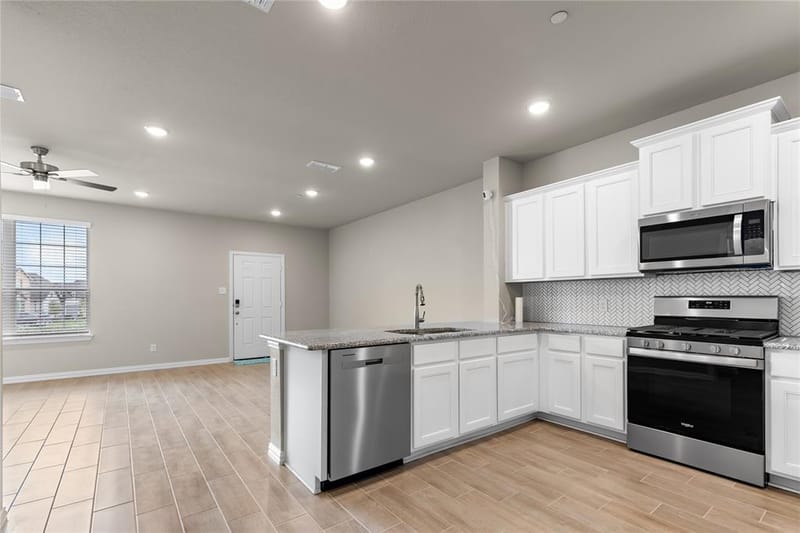 1229 Morgan Drive, Sherman TX 75090 - Photo 10
