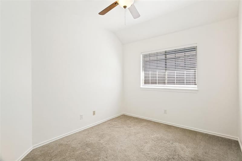 513 Creek Court, Lewisville TX 75067 - Photo 9